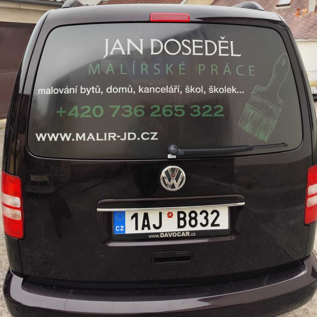 Auto záda