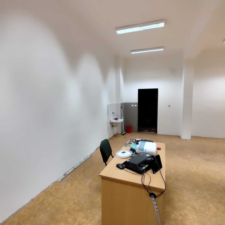 Výmalba tříd na základní škole